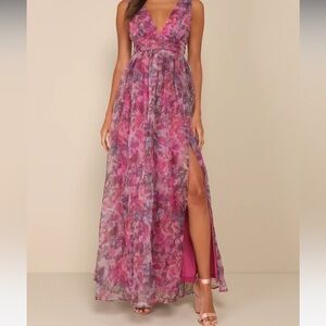 NWT. Garden Romance Magenta Floral Print Organza Maxi Dress. Sizes S, M, and L